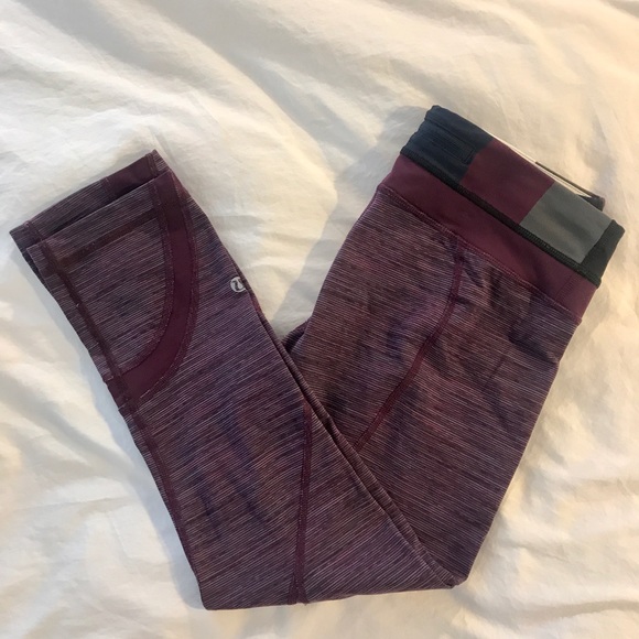 Lululemon Run Inspire Crop II (1-3 pairs) - Picture 6 of 8